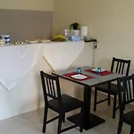 Borgo San Giovanni 3*