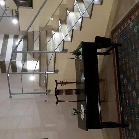 Borgo San Giovanni בית הארחה